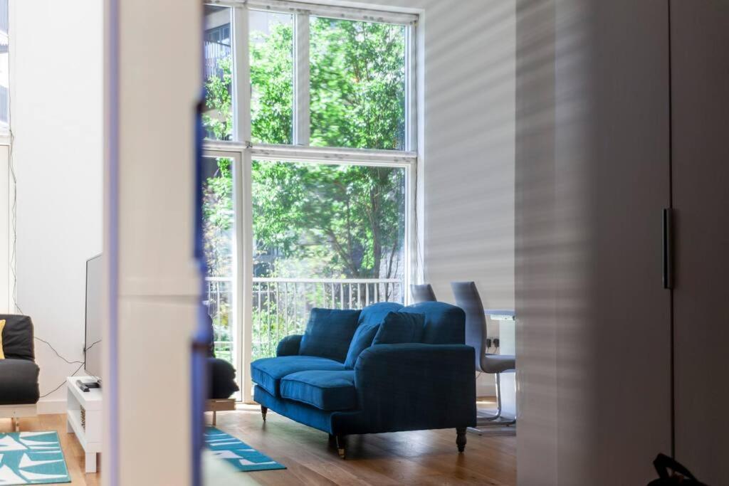 Stunning New 3 Bdr Duplex Wbalcony, East London Apartment Bagian luar foto